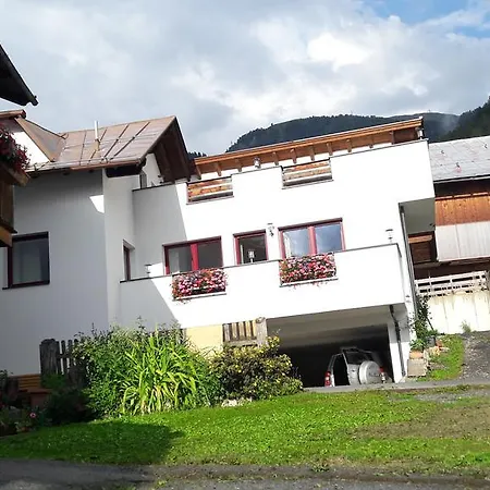 Ferienhaus Luis Nauders